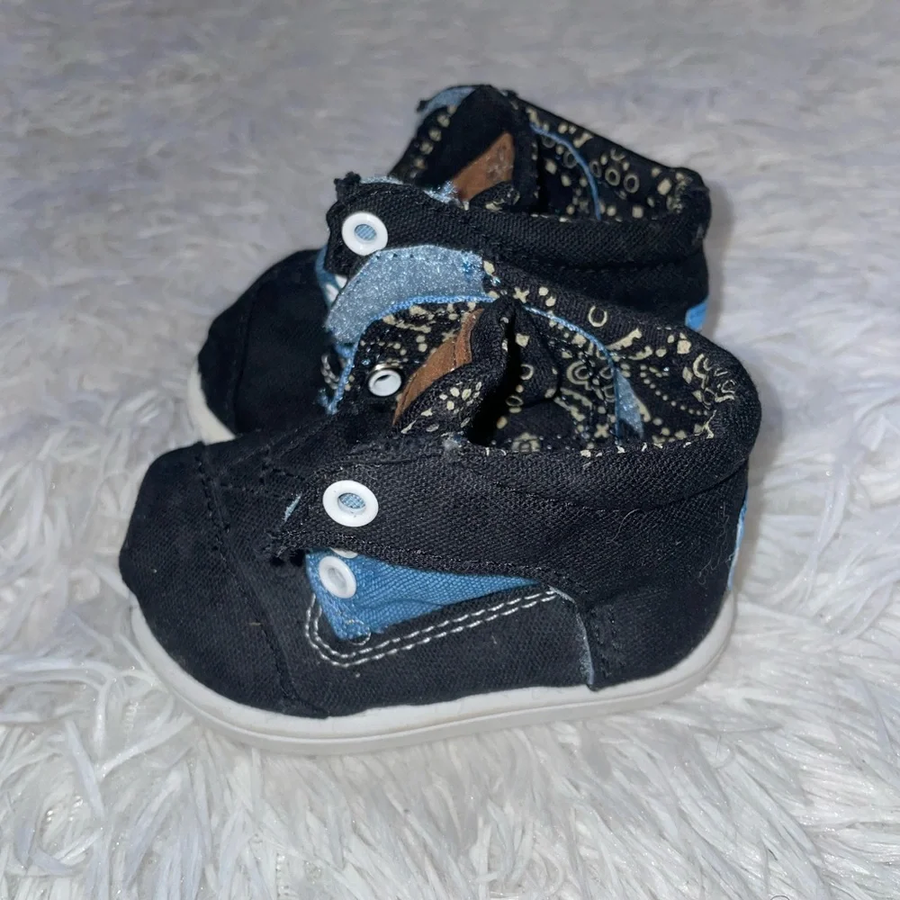 Toms Botas - Size 3